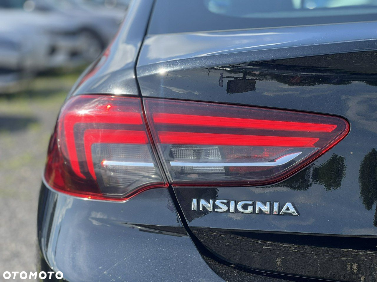 Opel Insignia 1.5 T Elite S&S - 8