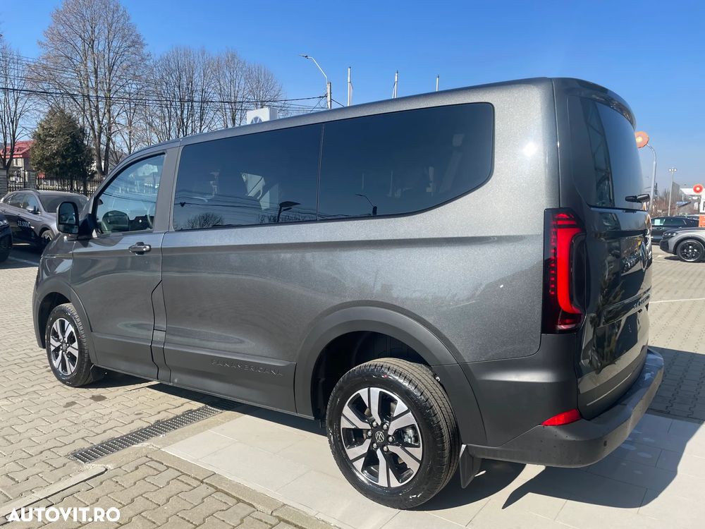 Volkswagen Caravelle - 5