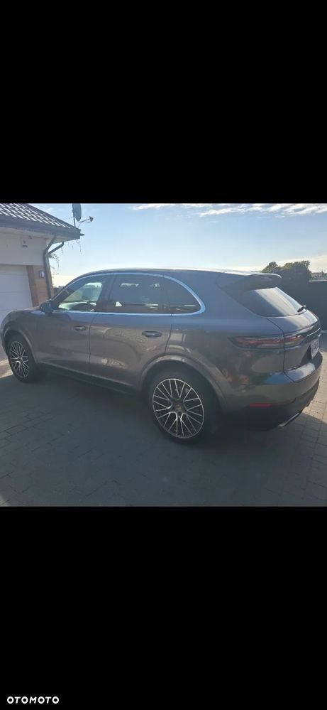 Porsche Cayenne Standard - 12