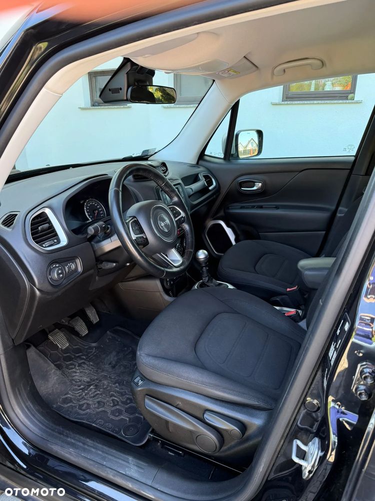 Jeep Renegade - 11
