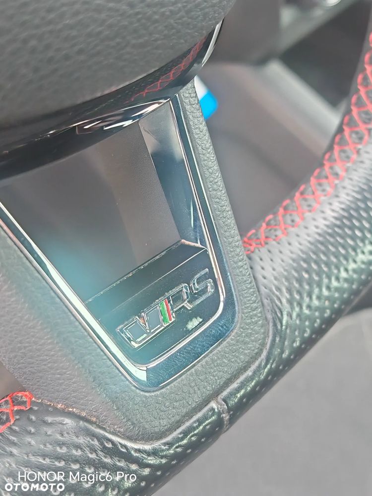 Skoda Octavia 2.0 TSI RS - 12