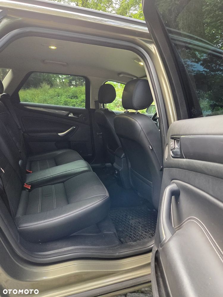 Ford Mondeo 2.0 TDCi Champions Edition - 19
