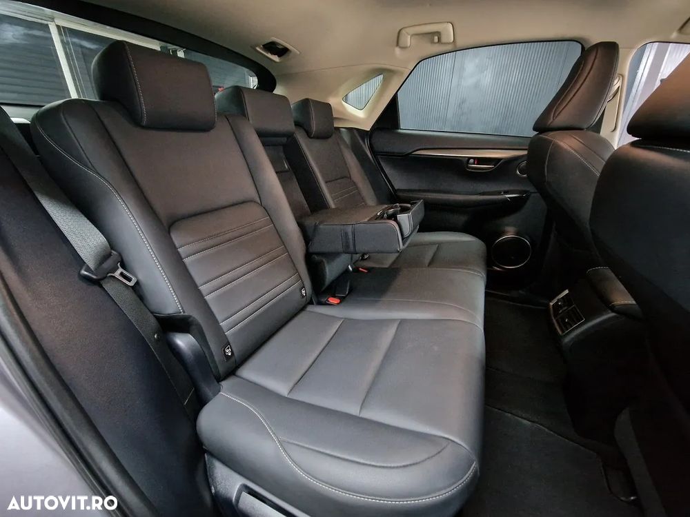 Lexus Seria NX 300h AWD Business - 23