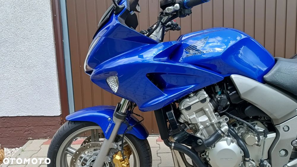 Honda CBF - 27