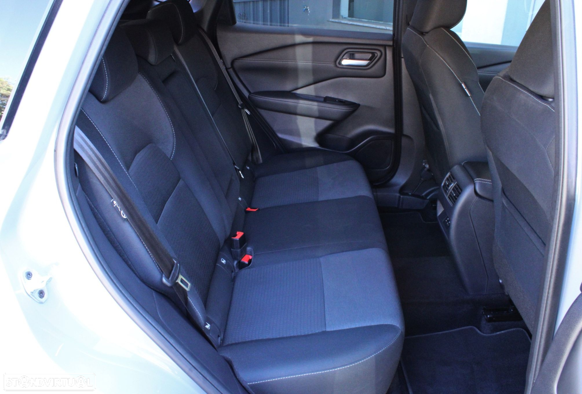 Nissan Qashqai 1.3 DIG-T N-Connecta - 20