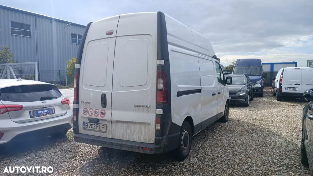 Renault Trafic - 4