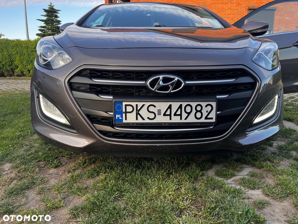 Hyundai i30 1.6 CRDI Trend - 8