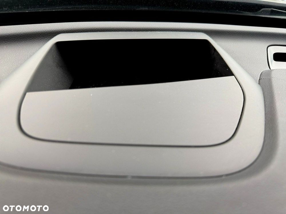 Volvo XC 60 - 30