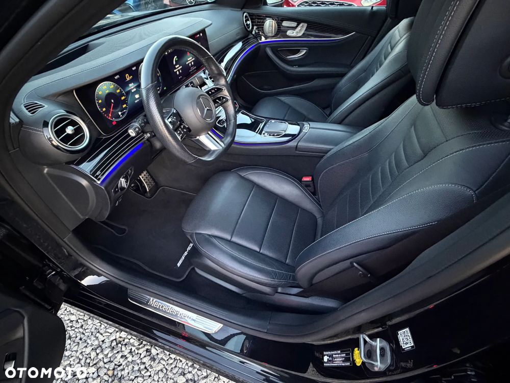 Mercedes-Benz Klasa E 220 d 4Matic 9G-TRONIC - 27
