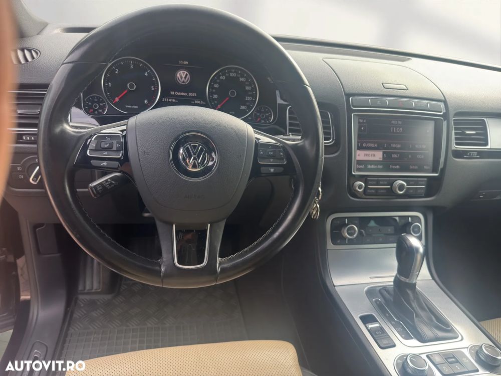 Volkswagen Touareg 3.0 V6 TDI BMT - 10