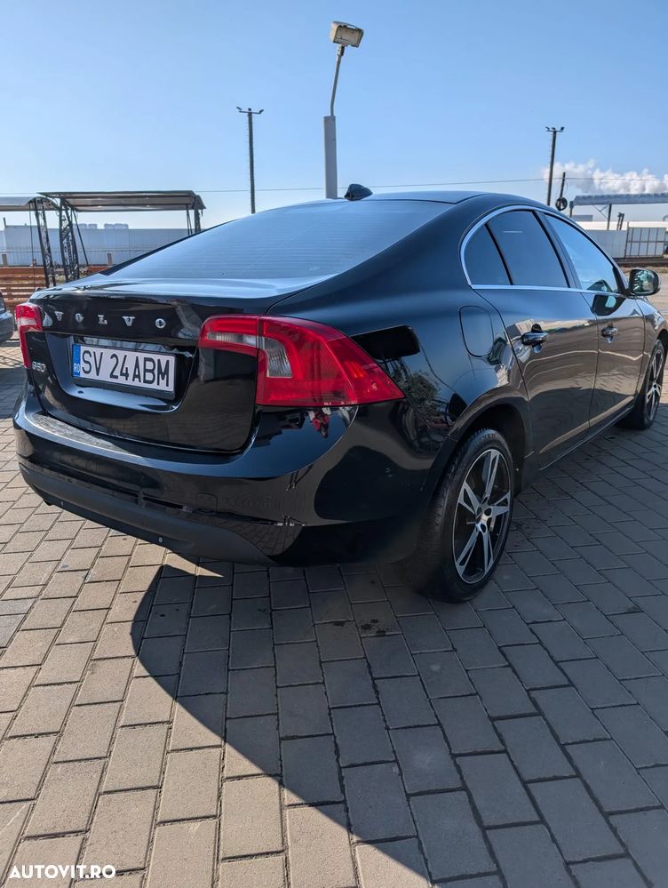 Volvo S60 D3 Start-Stop Momentum - 8