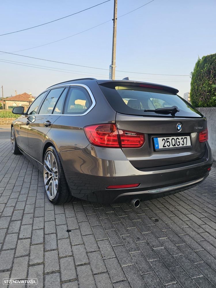 BMW 320 d Auto Line Luxury - 3