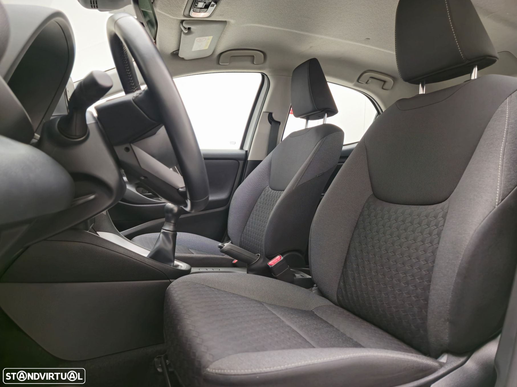 Toyota Yaris 1.0 VVT-i Comfort Plus - 15