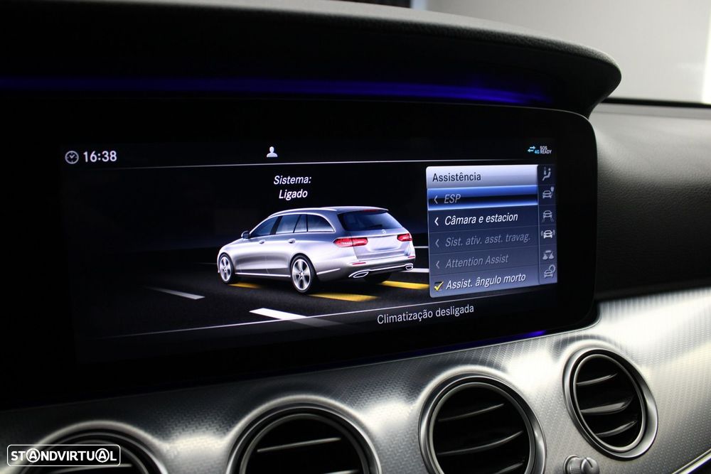 Mercedes-Benz E 300 de Avantgarde - 23