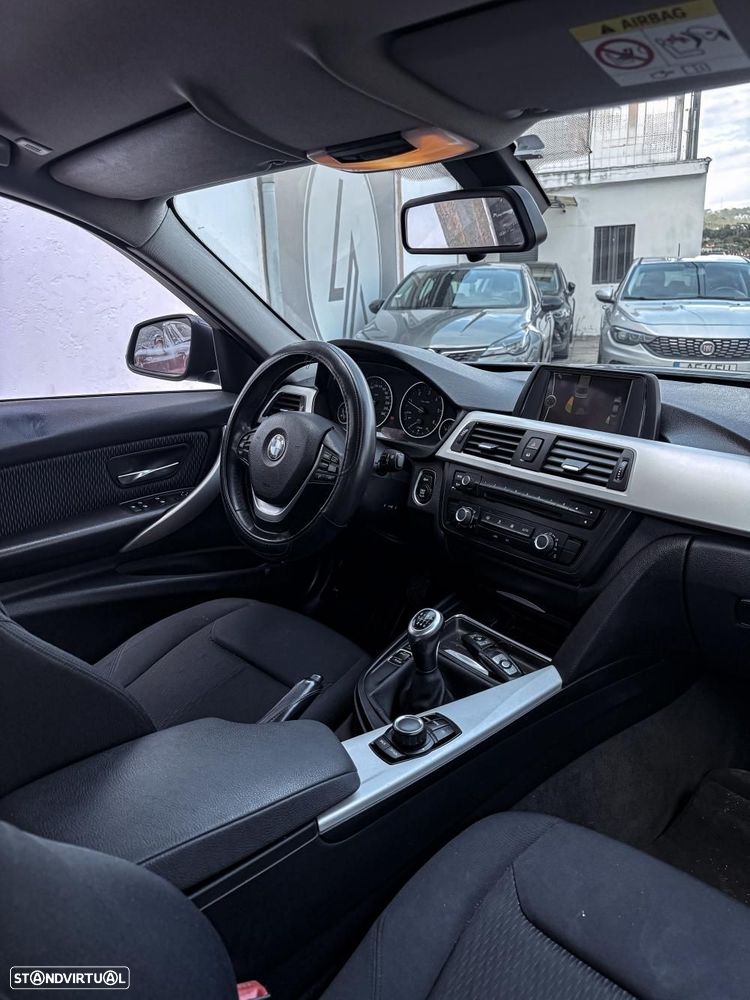 BMW 318 d Line Modern - 10