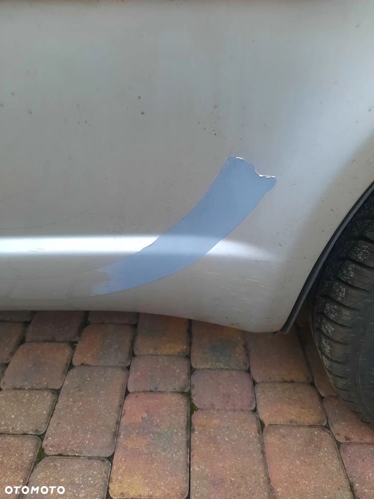 Toyota Yaris 1.3 Luna - 9