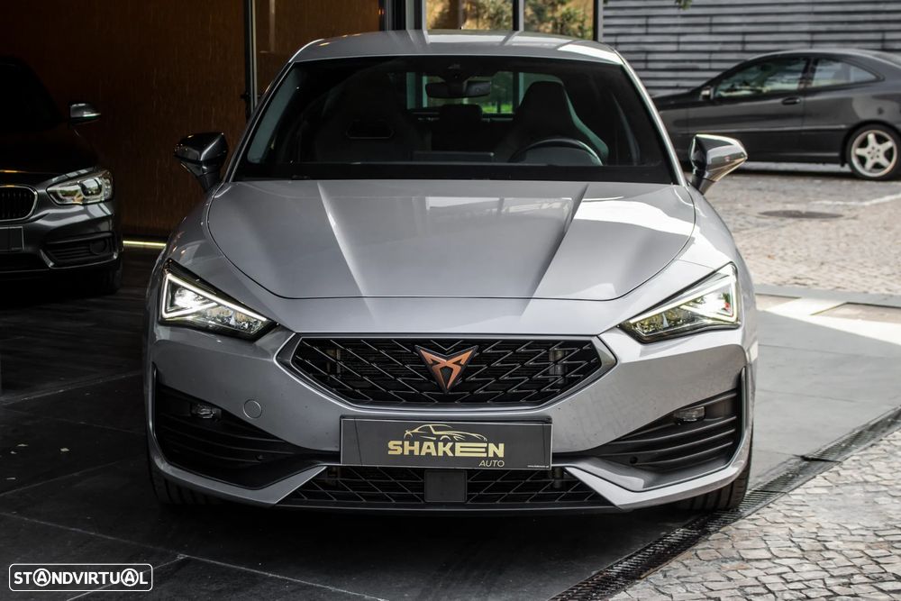 Cupra Leon 1.4 e-Hybrid VZ DSG - 2