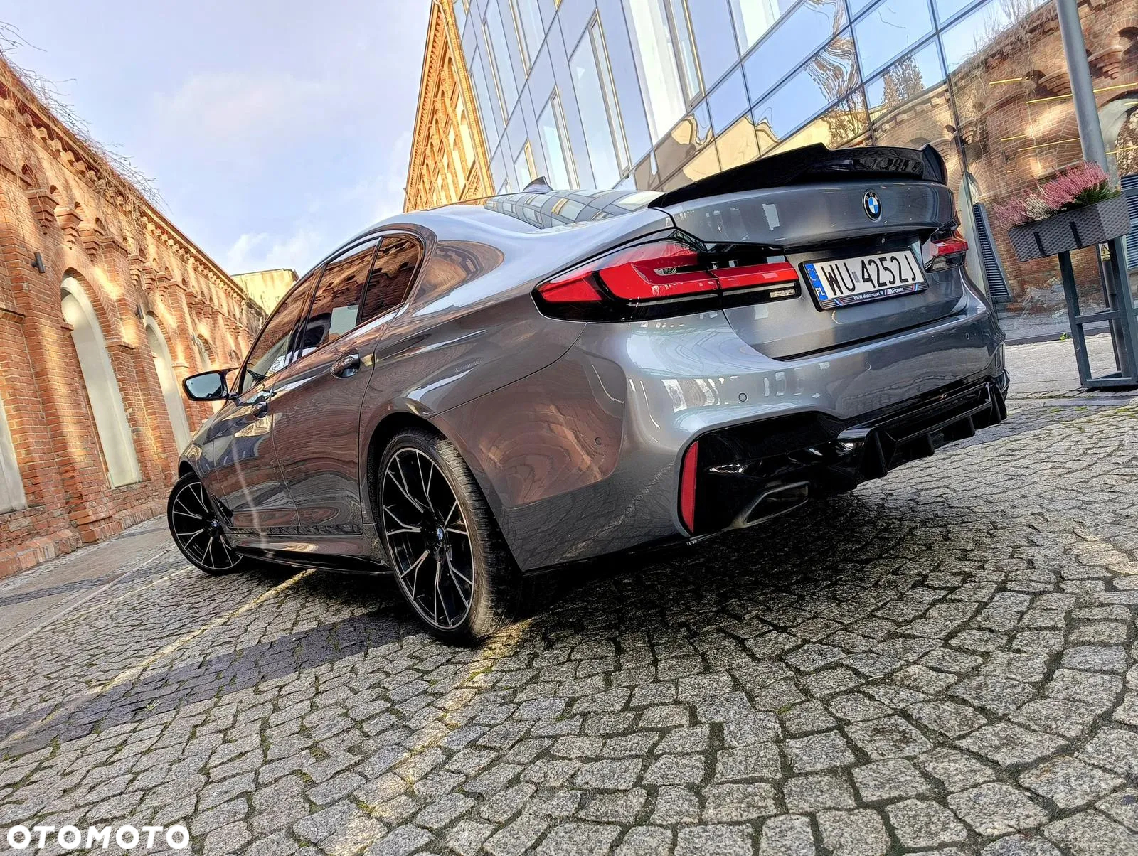 BMW Seria 5 530d xDrive M Sport sport - 9