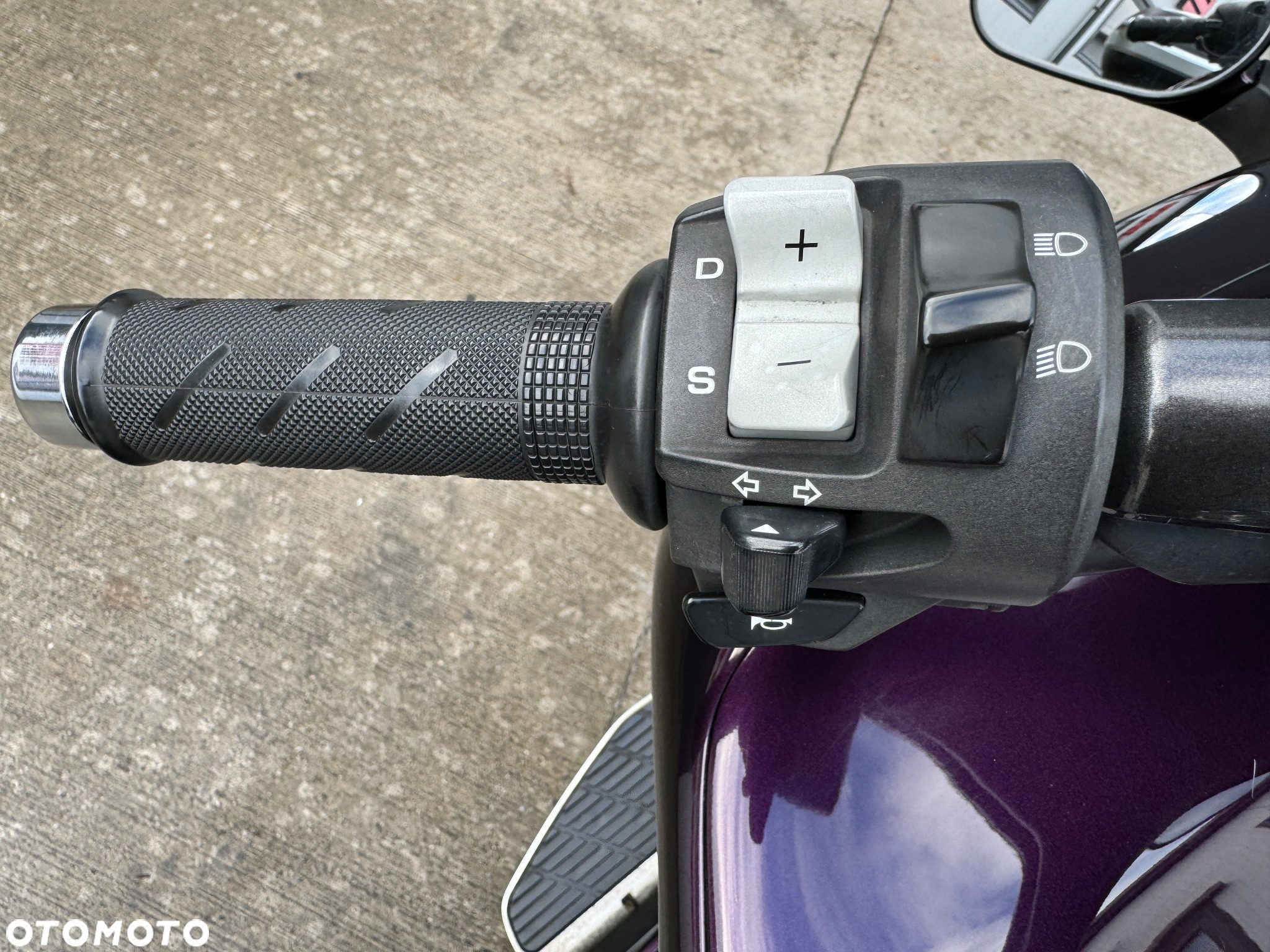 Honda DN-01 - 8