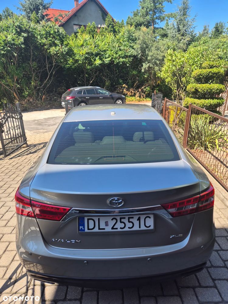 Toyota Avalon 3.5 XL - 12