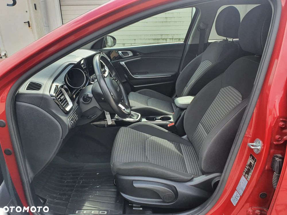 Kia Ceed 1.5 T-GDI L DCT - 27