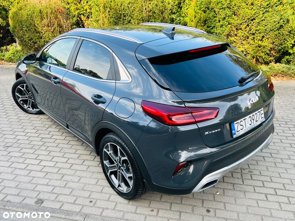 Kia XCeed - 30