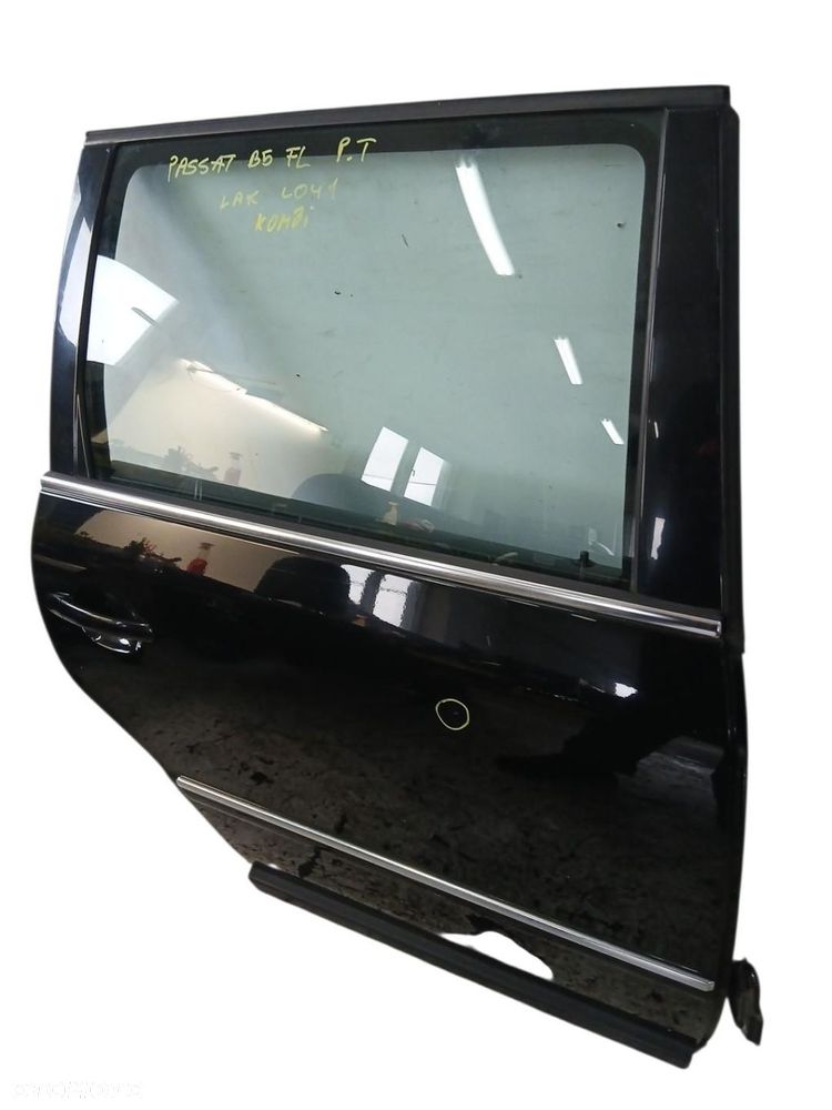 DRZWI PRAWY TYŁ L041 VW PASSAT B5 KOMBI LIFT DRZWI PRAWY TYŁ PASSAT B5 - 3