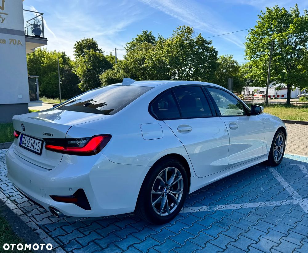 BMW Seria 3 318i Sport Line - 4