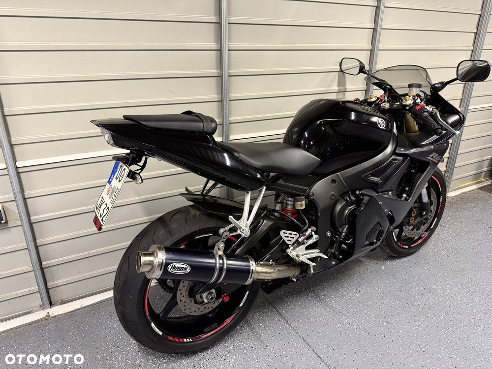 Yamaha R6 - 4