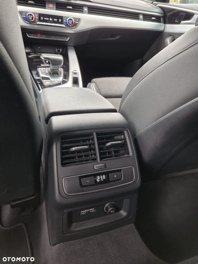 Audi A5 Sportback 40 TDI S tronic S line - 24