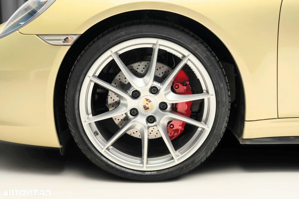 Porsche 911 Carrera 4S PDK - 11