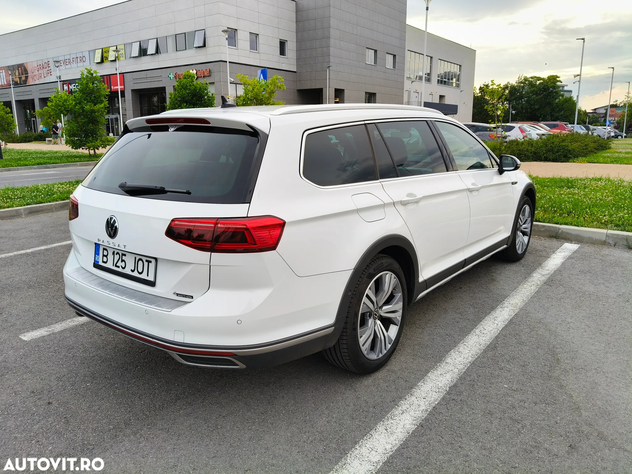 Volkswagen Passat Alltrack 2.0 TDI 4Mot DSG - 4