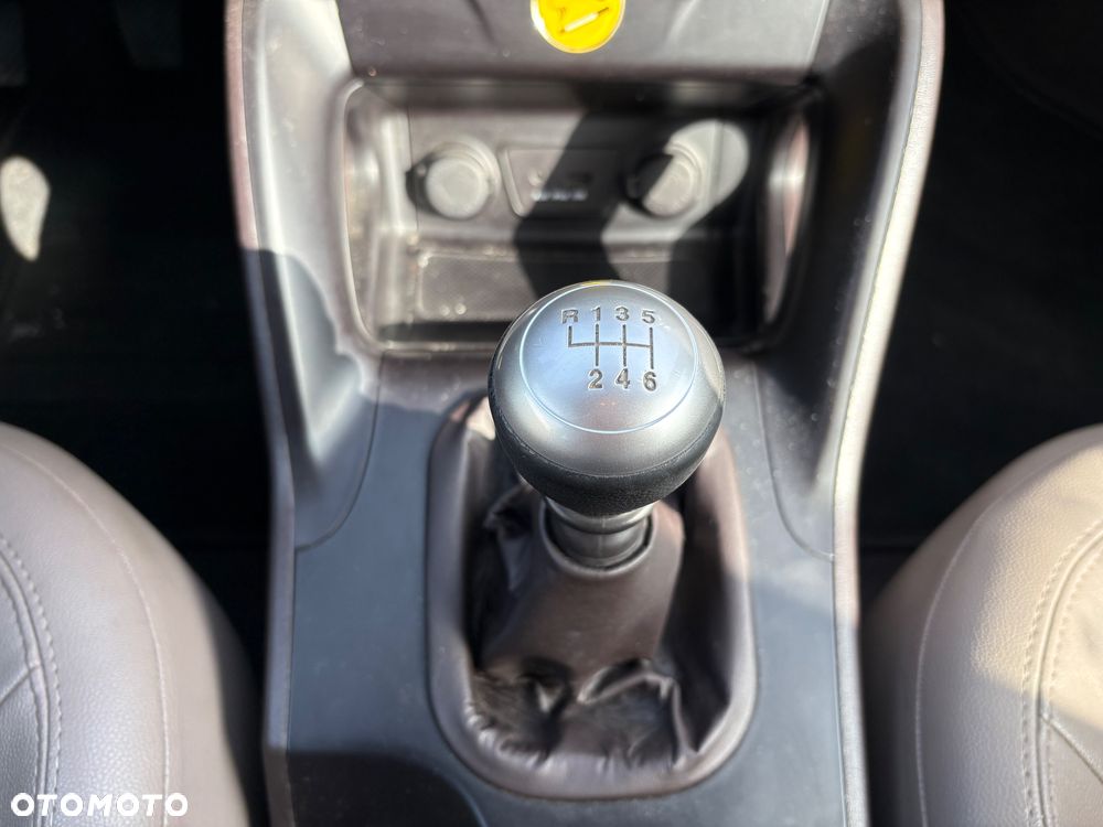 Hyundai ix35 1.6 GDI Comfort 2WD - 18