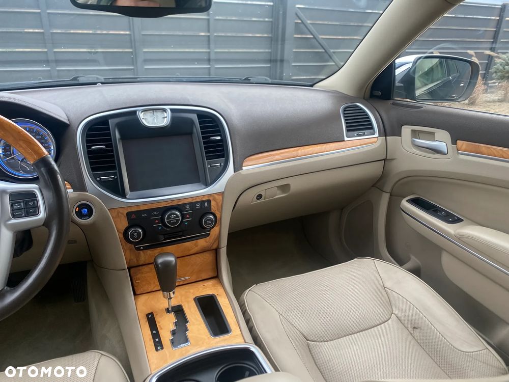 Lancia Thema 3.0CRD Platinum - 11