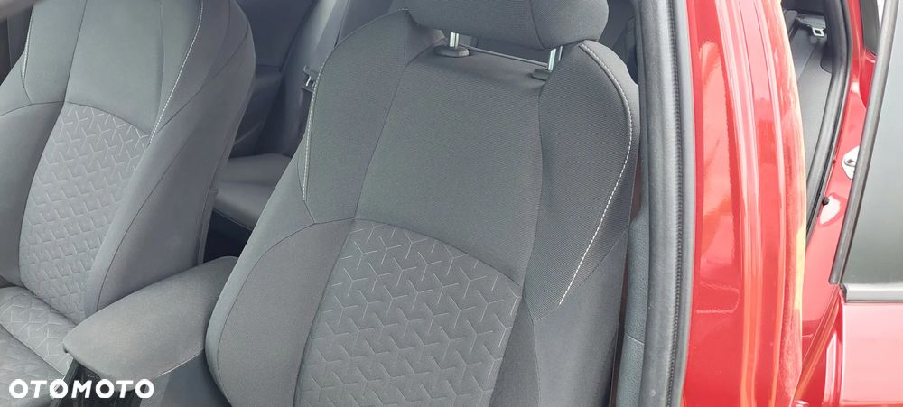 Toyota Corolla 2.0 Hybrid Executive - 25