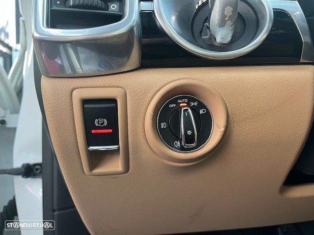 Porsche Cayenne Platinum Edition - 22