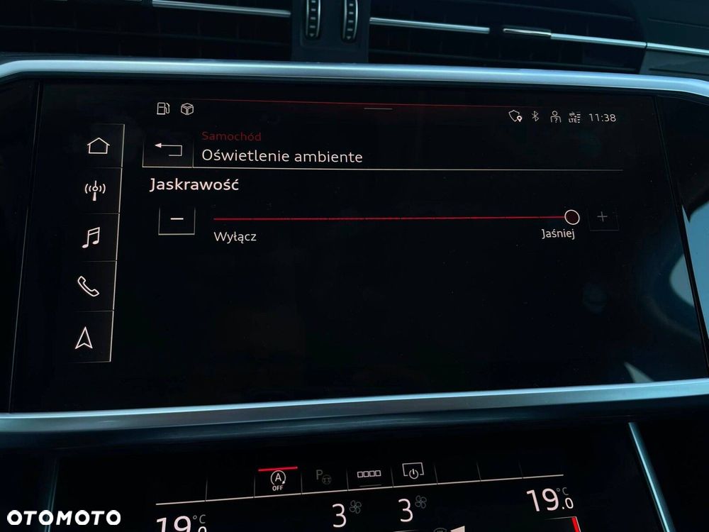 Audi A6 Avant - 29