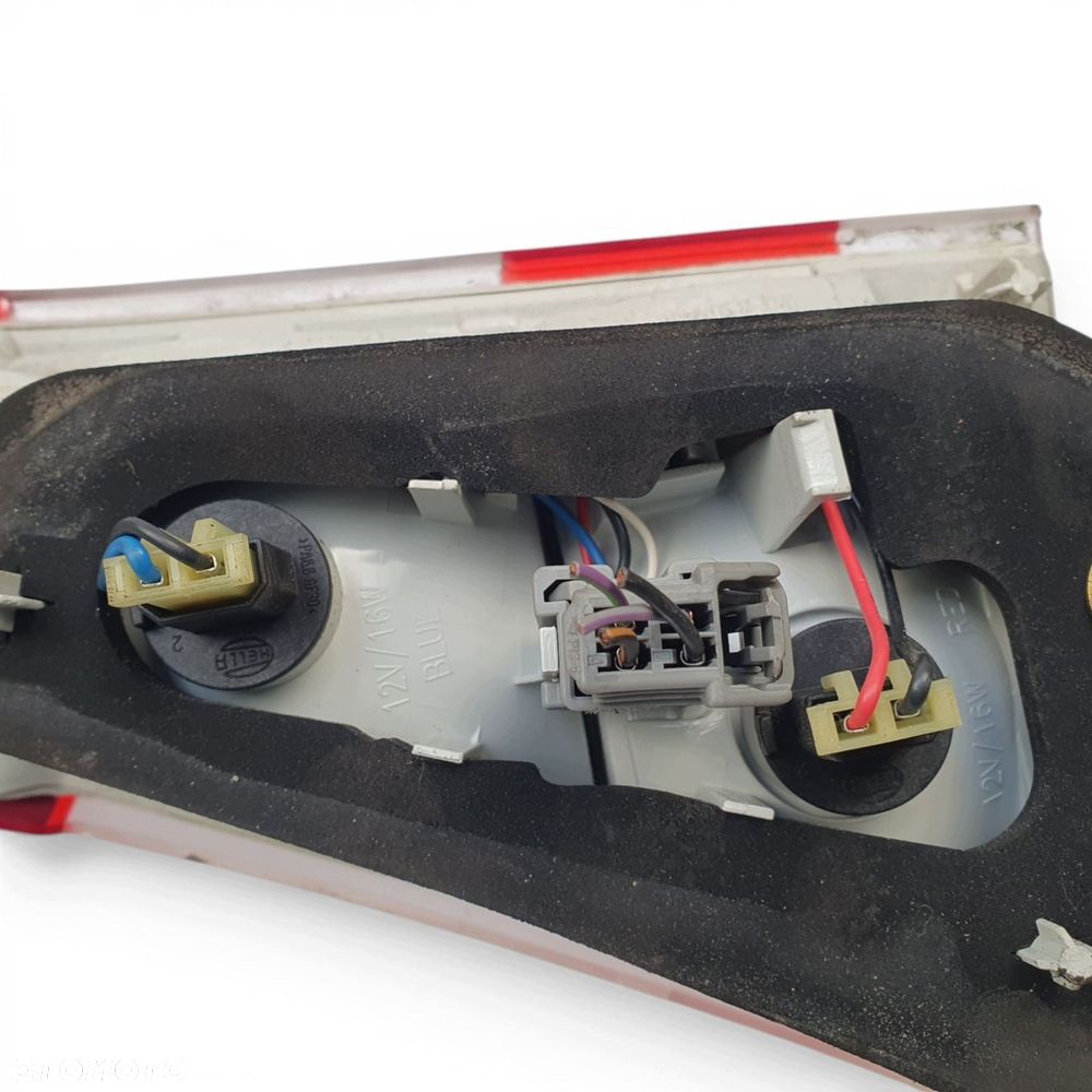 LAMPA LEWA Volvo V70 III lift XC70 lewy tył tylna kierowcy Europa w klapę - 7