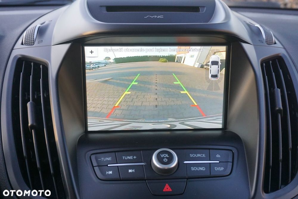 Ford Kuga 2.0 TDCi FWD Titanium - 8