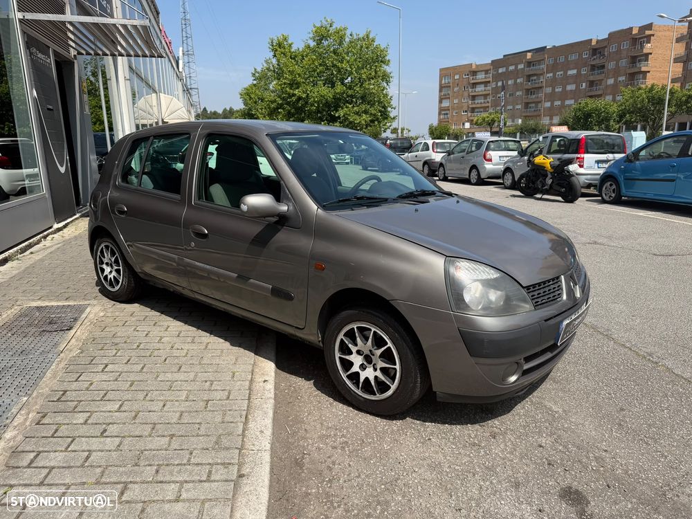 Renault Clio 1.2 16V Expression - 5
