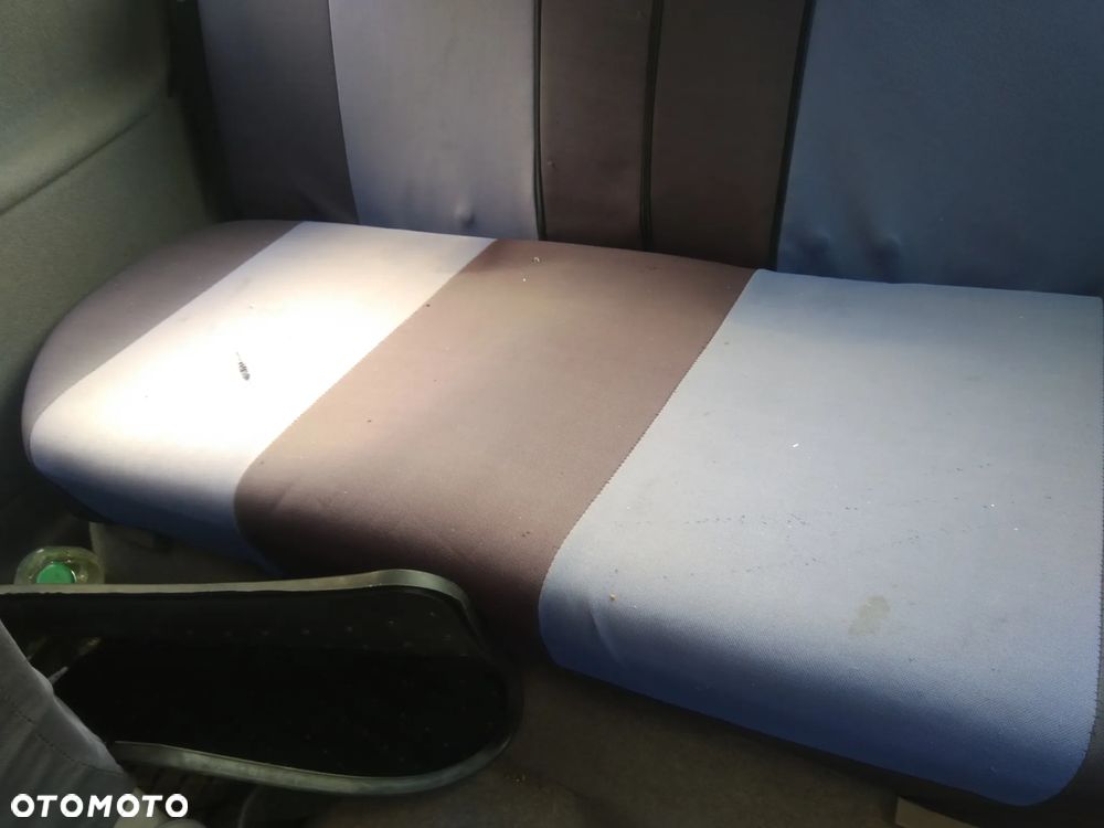 Opel Corsa komplet foteli - 3