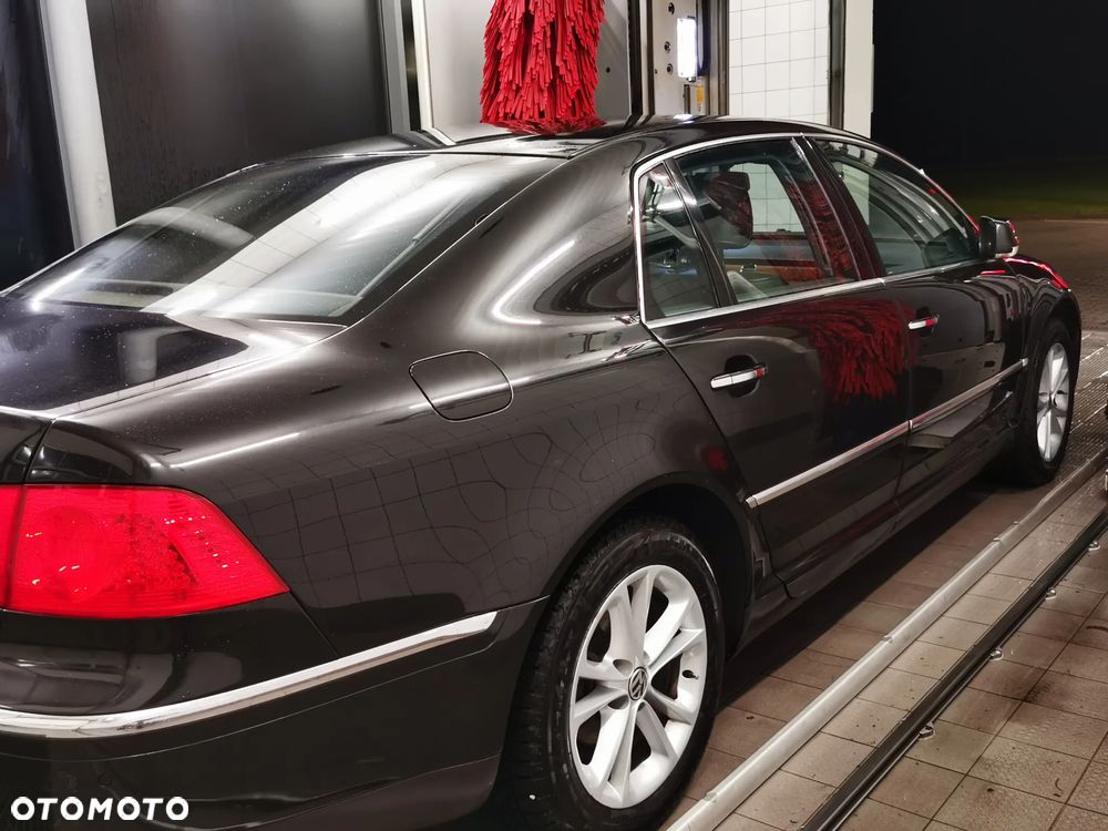 Volkswagen Phaeton 3.2 V6 Tiptr (5 os.) - 16