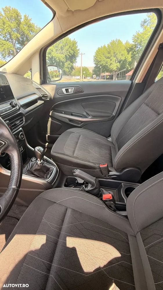 Ford EcoSport - 7
