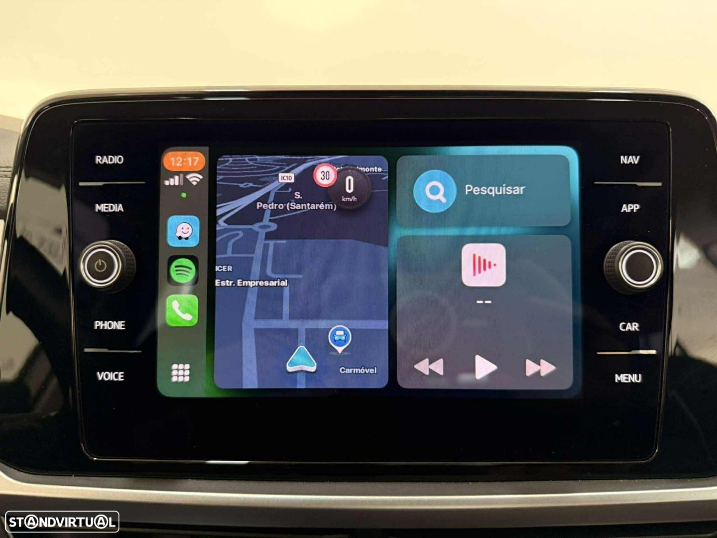 VW T-Roc 1.0 TSI Life - 17