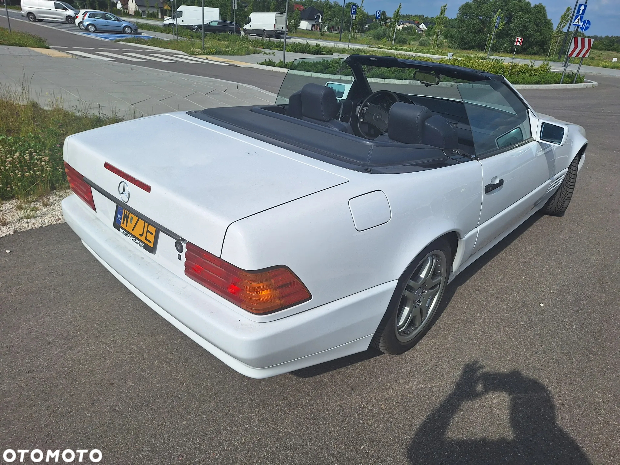 Mercedes-Benz SL - 13