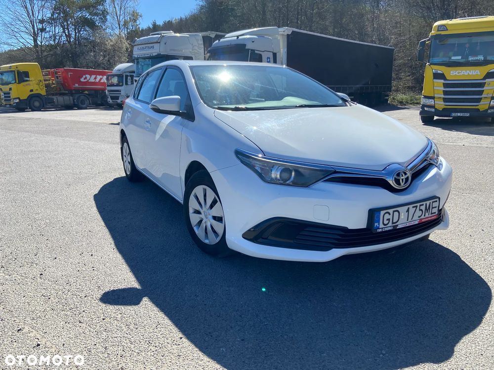 Toyota Auris 1.33 VVT-i Active - 2
