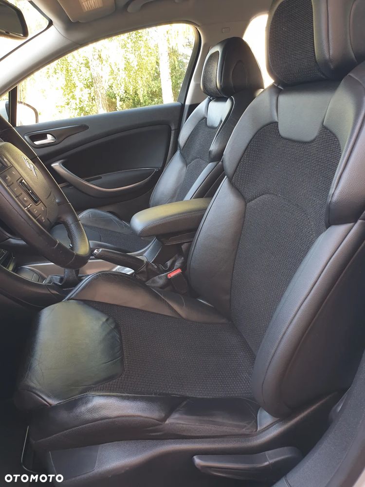 Citroën C5 2.0 HDi Confort Equilibre Navi - 8