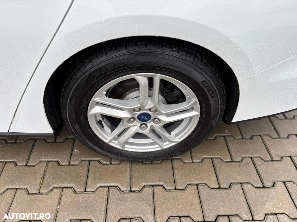 Ford Focus 1.5 TDCi DPF Start-Stopp-System Titanium - 5