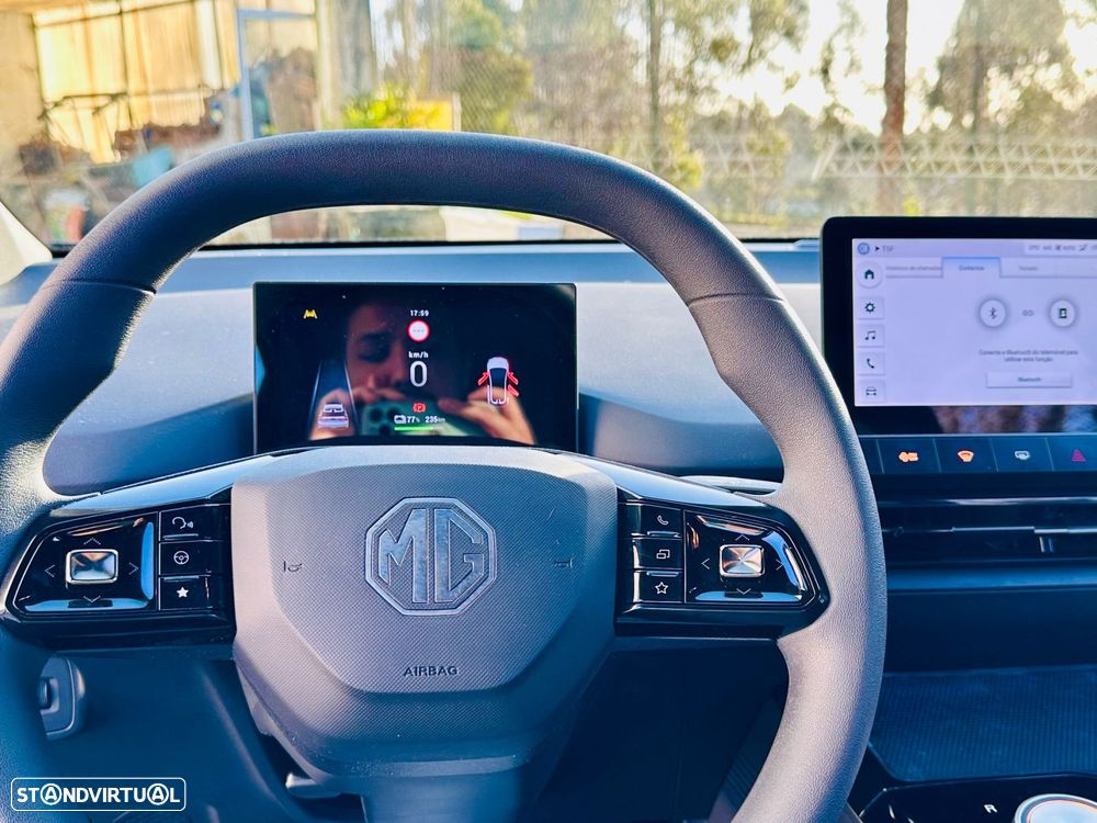 MG MG4 51 kWh Standard - 16