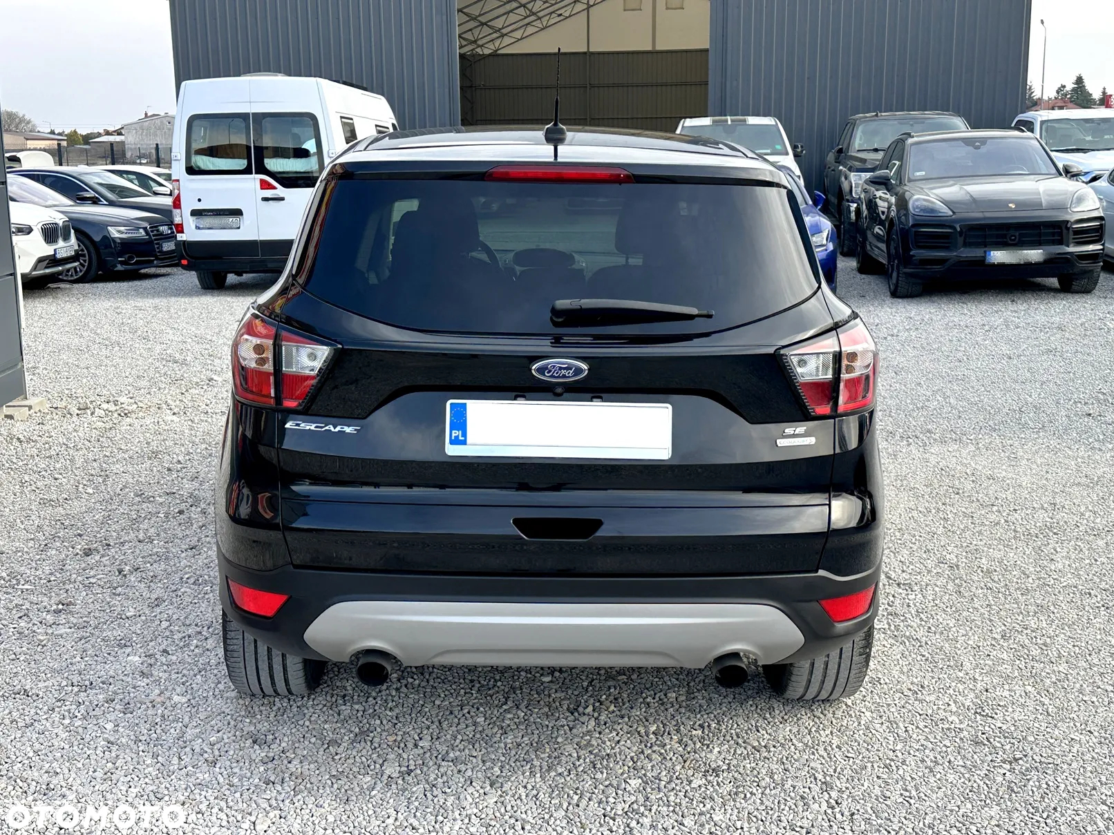 Ford Kuga - 12